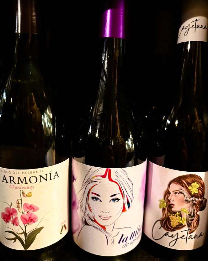 ALTERNATIVA ANDORRA Mejores reseñas de Bares de tapas. Nuevo descubrimiento en el centro de Andorra la Vella: a destacar la profesionalidad del camarero, atento y amante de su profesión, extensa carta de vinos y una selección de platos de buena calidad, muy recomendable; volveremos sin duda.