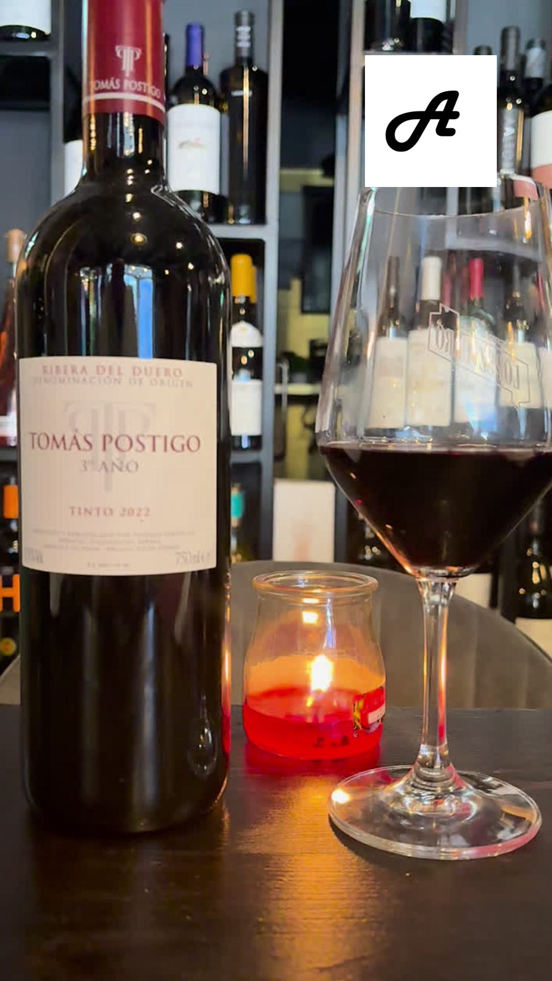 🍷 A L’Alternativa Andorra, el vi és cultura, passió i excel·lència Al nostre celler, amb més de 150 referències de les millors denominacions d’origen, sempre busquem vins que expliquin històries. I avui volem destacar una autèntica joia: Tomás Postigo · 3r Año 2022, un vi que sedueix des del primer instant i que representa el millor de Ribera del Duero. 👀 Fase visual Color roig "granate" amb reflexos porpra i una capa alta que ja anuncia intensitat i profunditat. Un vi dens, elegant i amb presència. 👃 Fase olfactiva Aromes: Vi afruitat i perfumat, amb notes de pruna madura, cirera i un toc d’herbes aromàtiques. Les espècies fines i "fustes" aporten complexitat i un caràcter distintiu. 👄 Fase gustativa En boca és potent, amb un taní dolç i carnós, ple de fruita i amb un recorregut llarg i seductor. Un vi que omple, que emociona i que deixa empremta. A L’Alternativa Andorra ens apassiona oferir-vos vins que parlen per si sols, vins que eleven qualsevol moment i que converteixen cada copa en una experiència. Si vols descobrir més referències del nostre celler, pots explorar, la nostra web o: Vins de Ribera del Duero Recomanacions del nostre sommelier Maridatges per a vins potents Vine a gaudir-lo a L’Alternativa Andorra, a la Plaça de les Arcades. El paradís dels vins a Andorra. #LAlternativaAndorra #TomásPostigo #RiberaDelDuero #CellerAmbÀnima #PassióPelVi